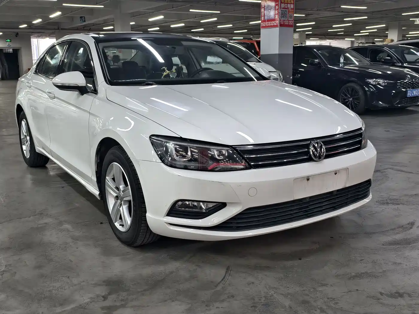 Volkswagen Lamando 2017 230TSI DSG Trend Edition фото 3