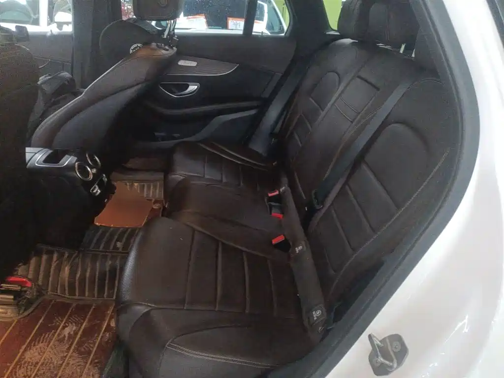 Mercedes-Benz GLC 2022 Facelift GLC 260 L 4MATIC Luxury Model фото 13