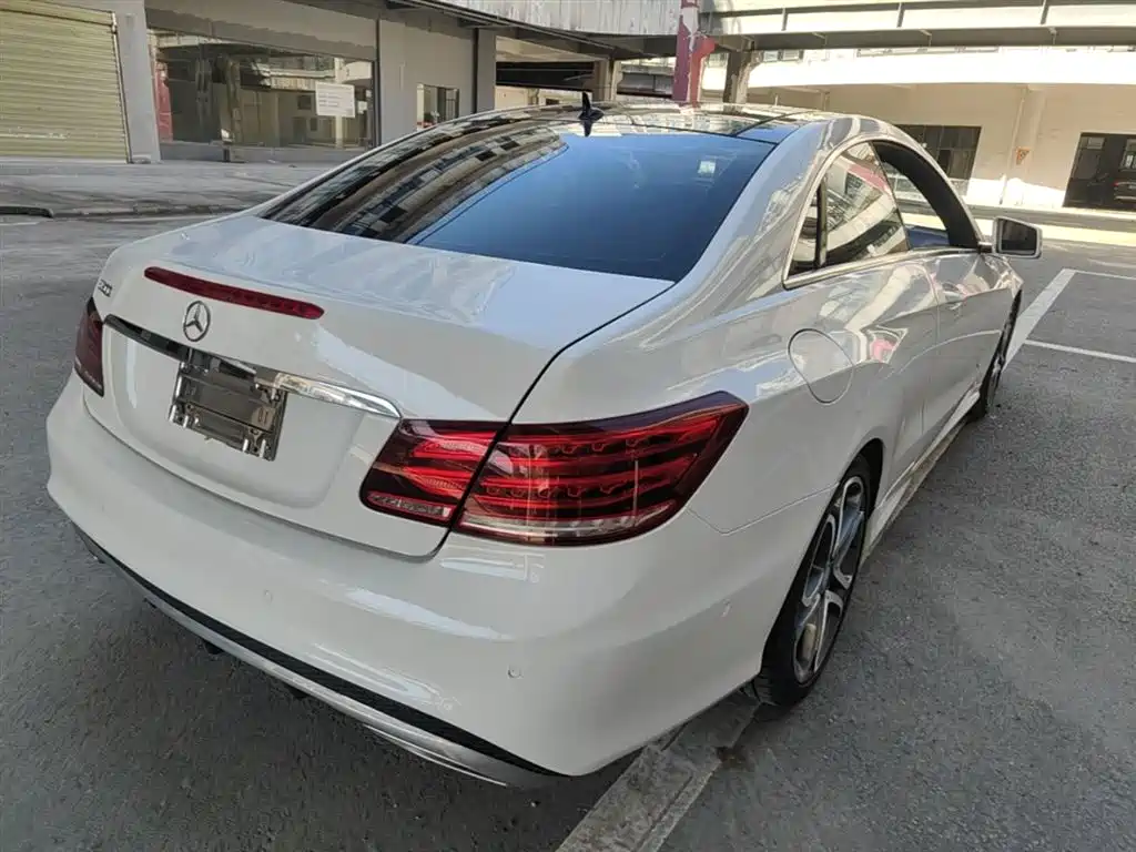 Mercedes-Benz E-Class (Import) 2014 E 200 Coupe фото 7