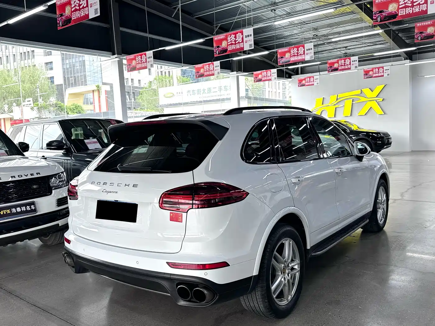 Porsche Cayenne 2016 Cayenne Platinum Edition 3.0T фото 11