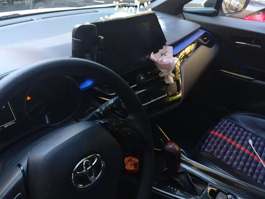Toyota IZOA 2020 2.0L Yi Xiang Edition фото 13