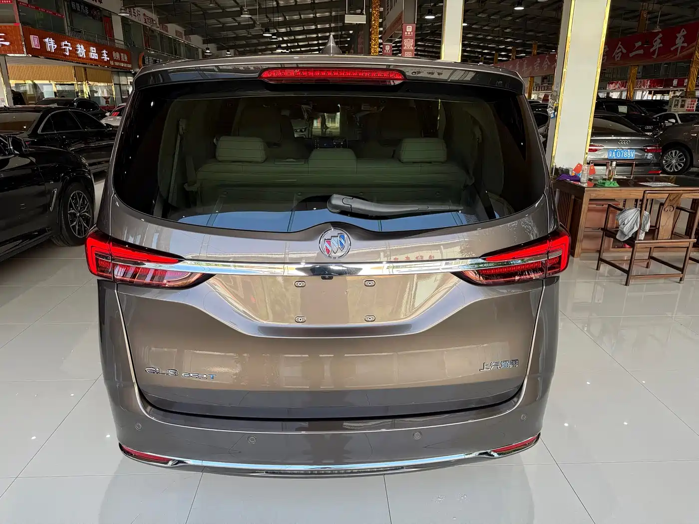 Buick GL8 2023 Land Business Class 652T Luxury фото 6