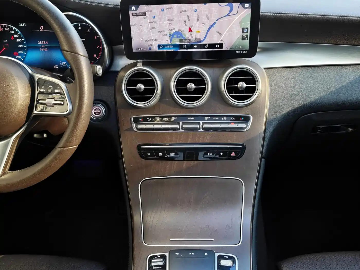 Mercedes-Benz GLC 2020 GLC 260 L 4MATIC Luxury фото 19