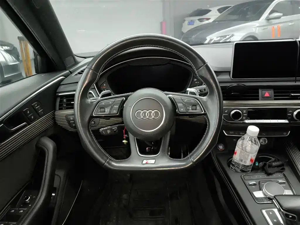 Audi S4 2018 S4 3.0TFSI фото 11