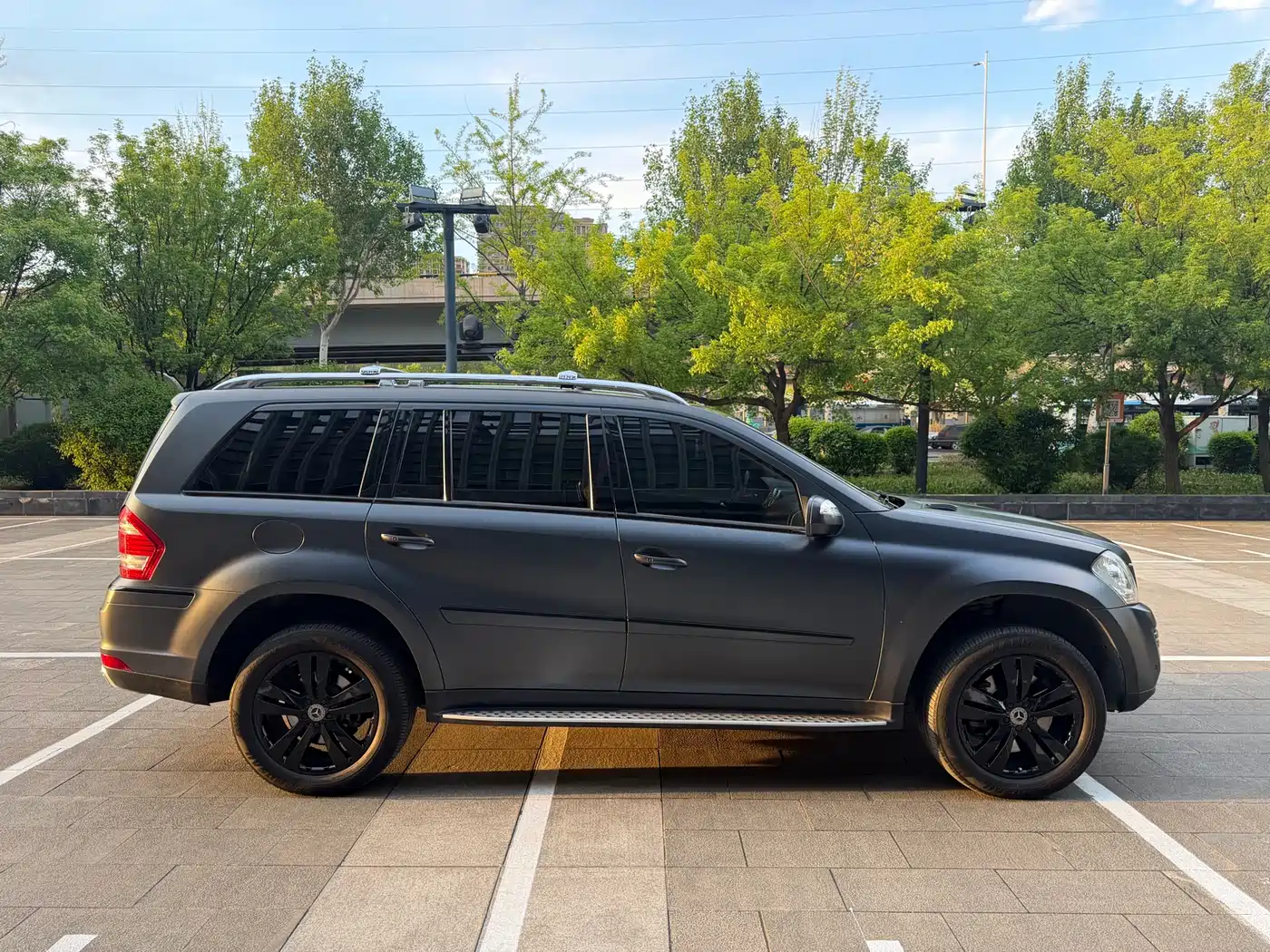 Mercedes-Benz GL-Class 2011 GL 450 4MATIC Premium фото 7