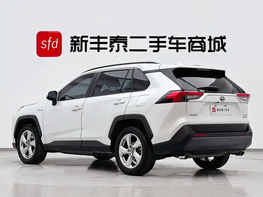 Toyota RAV4 Rongfang 2022 Hybrid 2.5L E-CVT 2WD Elite Edition фото 6