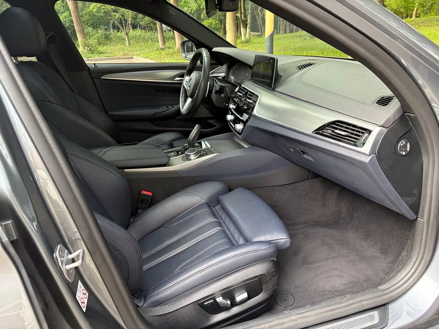 BMW 5 Series (Import) 2020 530i M Sport Package фото 5