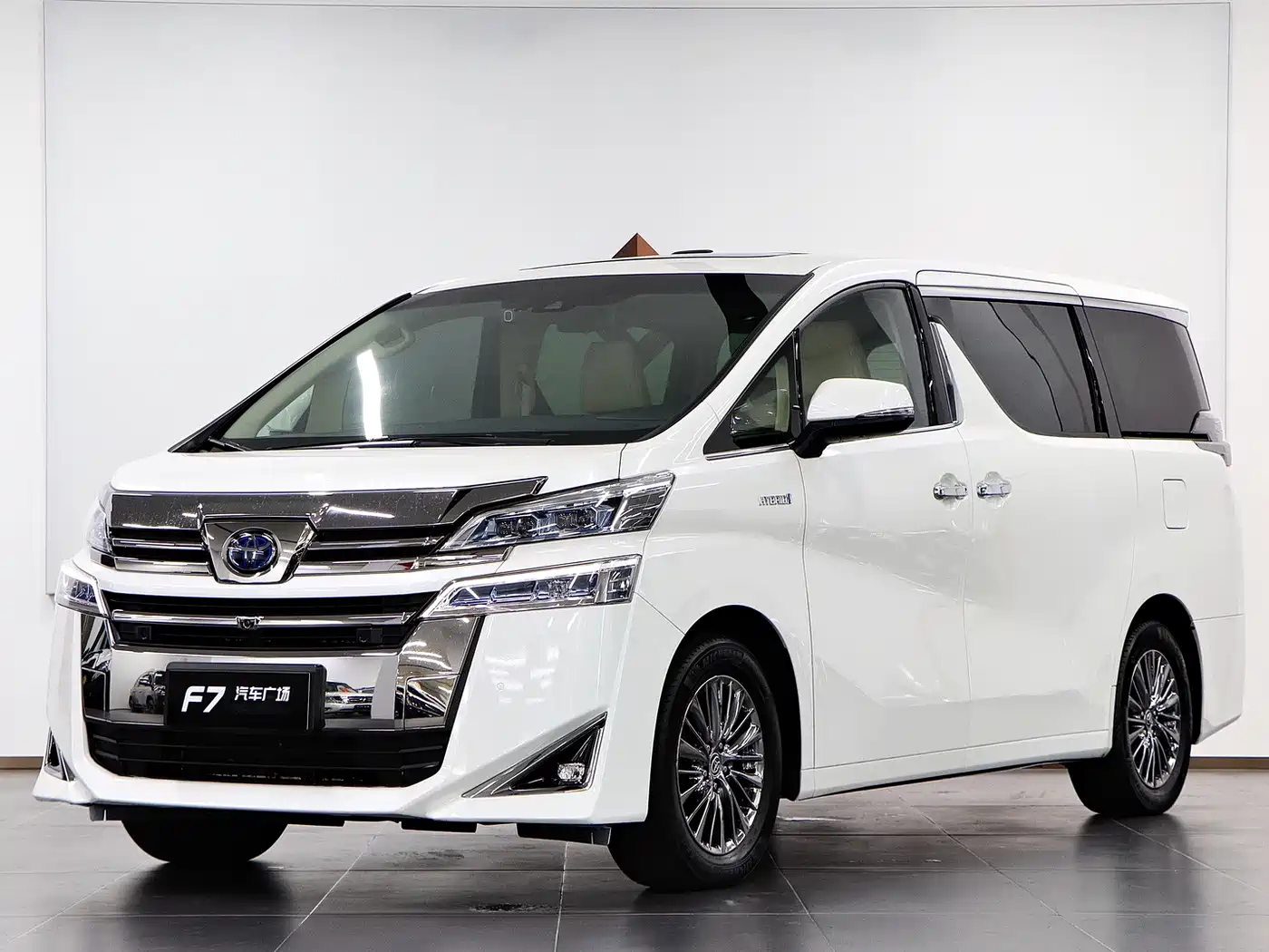 Toyota Vellfire 2020 Twin Engine 2.5L HV Premium Edition