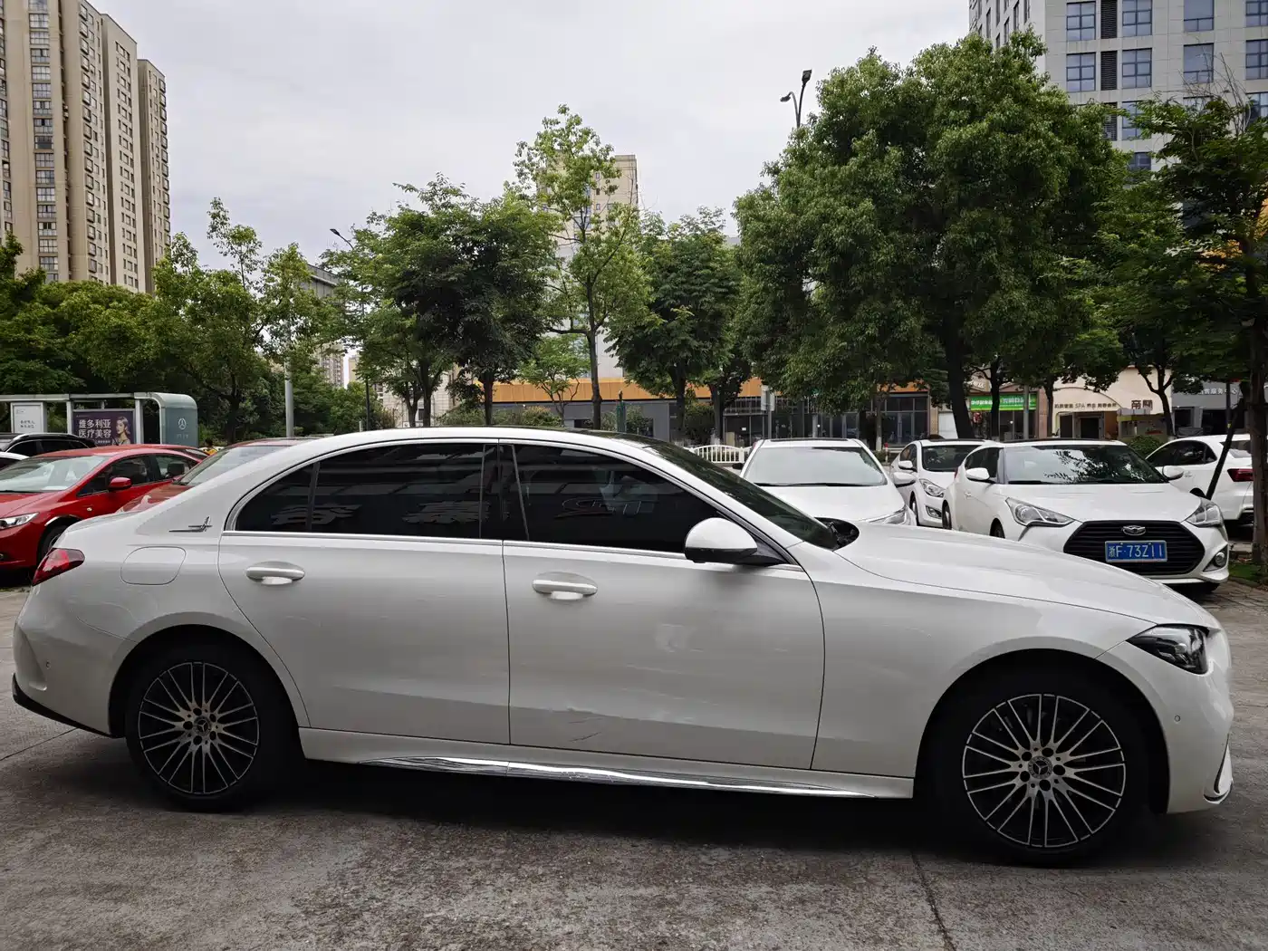 Mercedes-Benz C-Class 2025 C 260 L Sport Edition фото 3