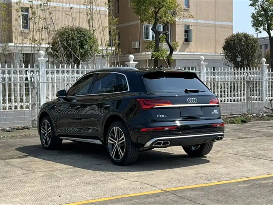 Audi Q5L 2022 Facelift 40T Luxury Dynamic фото 5