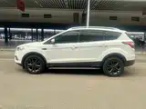 صورة 12 - Ford Kuga
