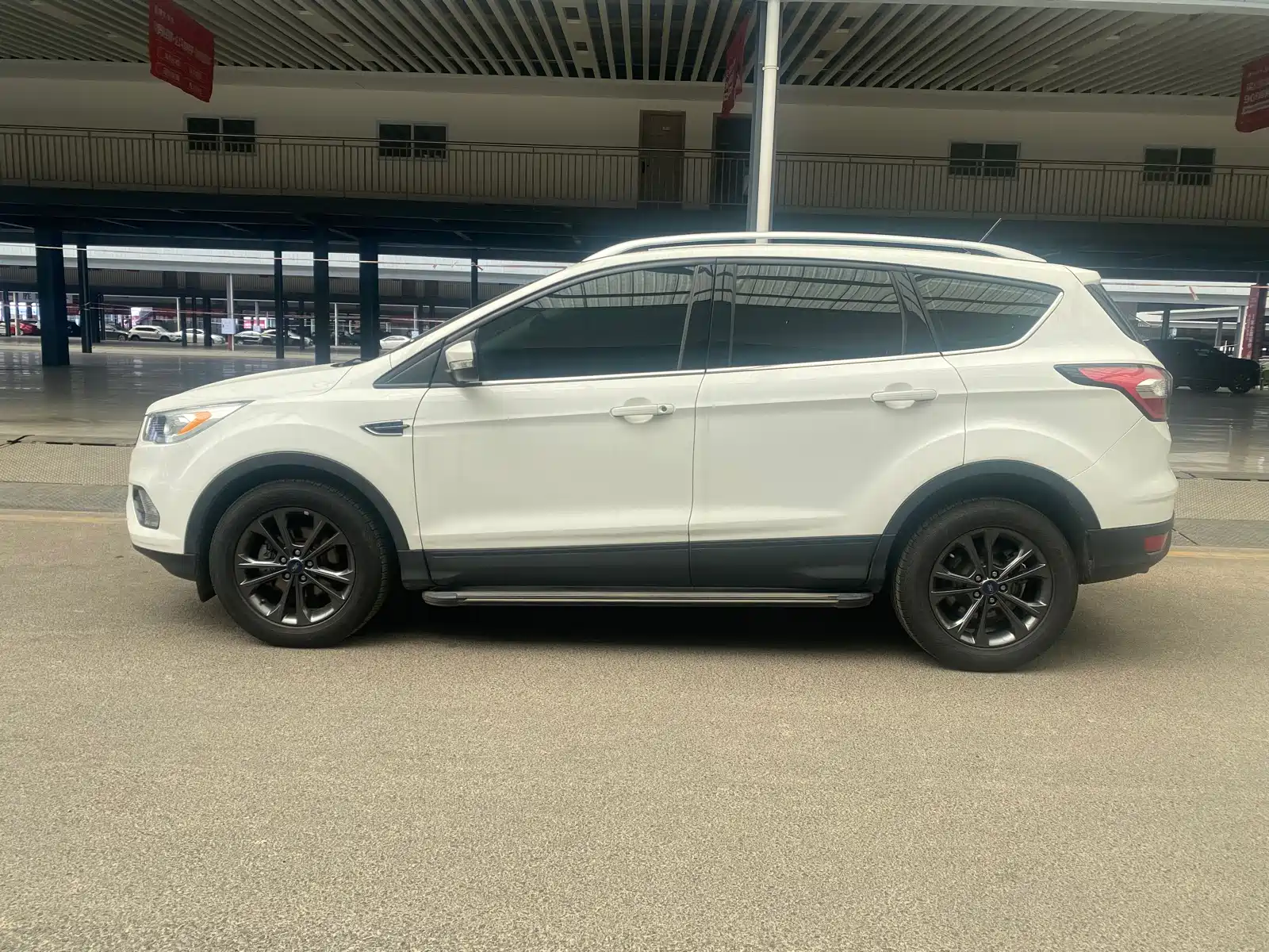 صورة 12 - Ford Kuga
