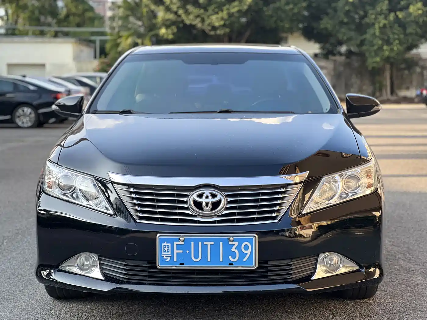 Toyota Camry 2013 2.5G Comfort фото 2