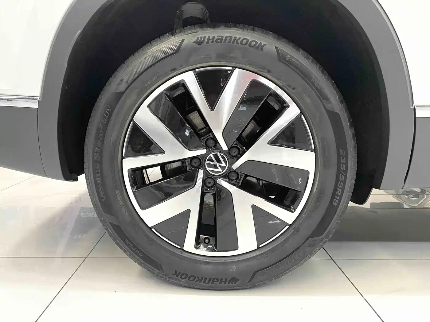 Volkswagen Tayron 2023 280TSI 2WD Luxury Plus Advanced Edition фото 14