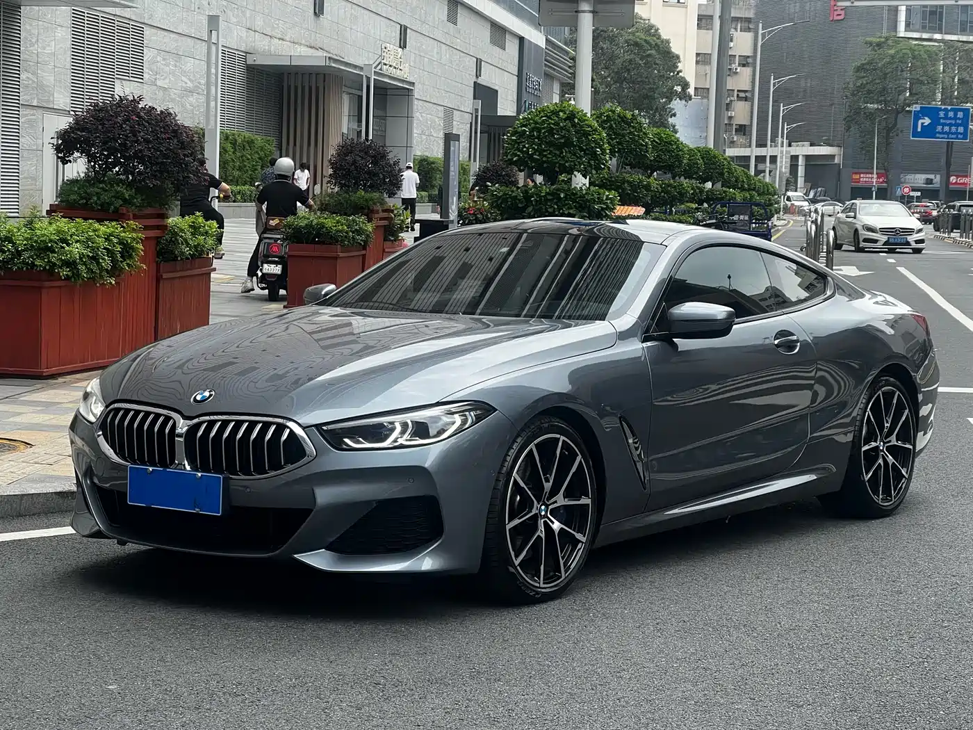 BMW 8 Series 2021 840i 2-door Coupe M Sport Package