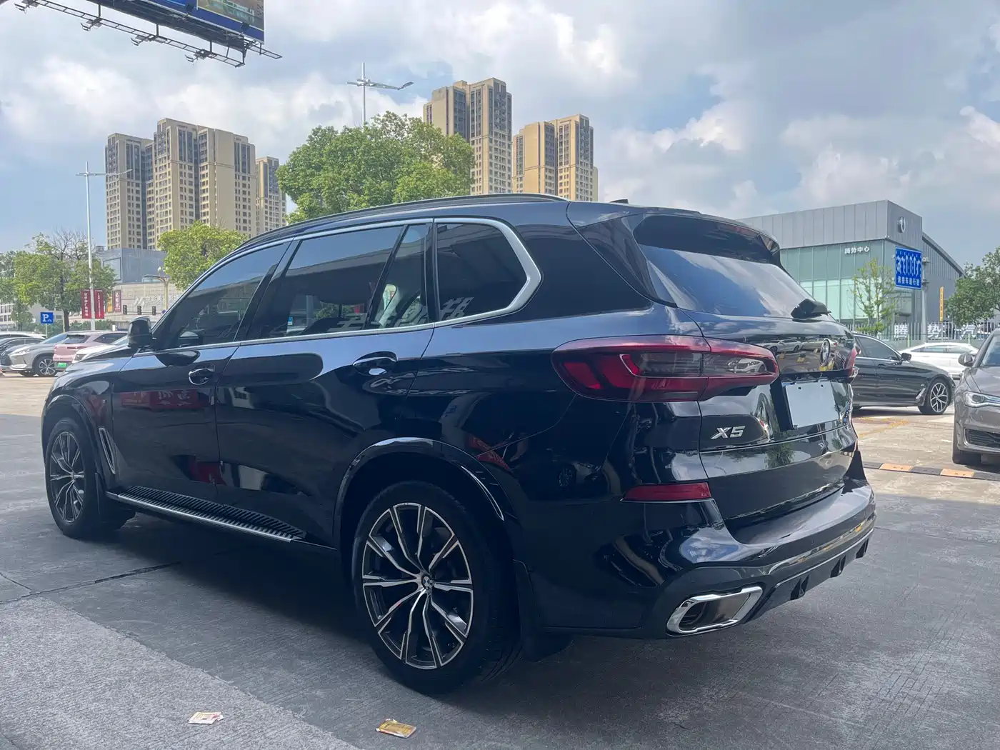 BMW X5 2022 Facelift xDrive 30Li M Sport Package фото 12