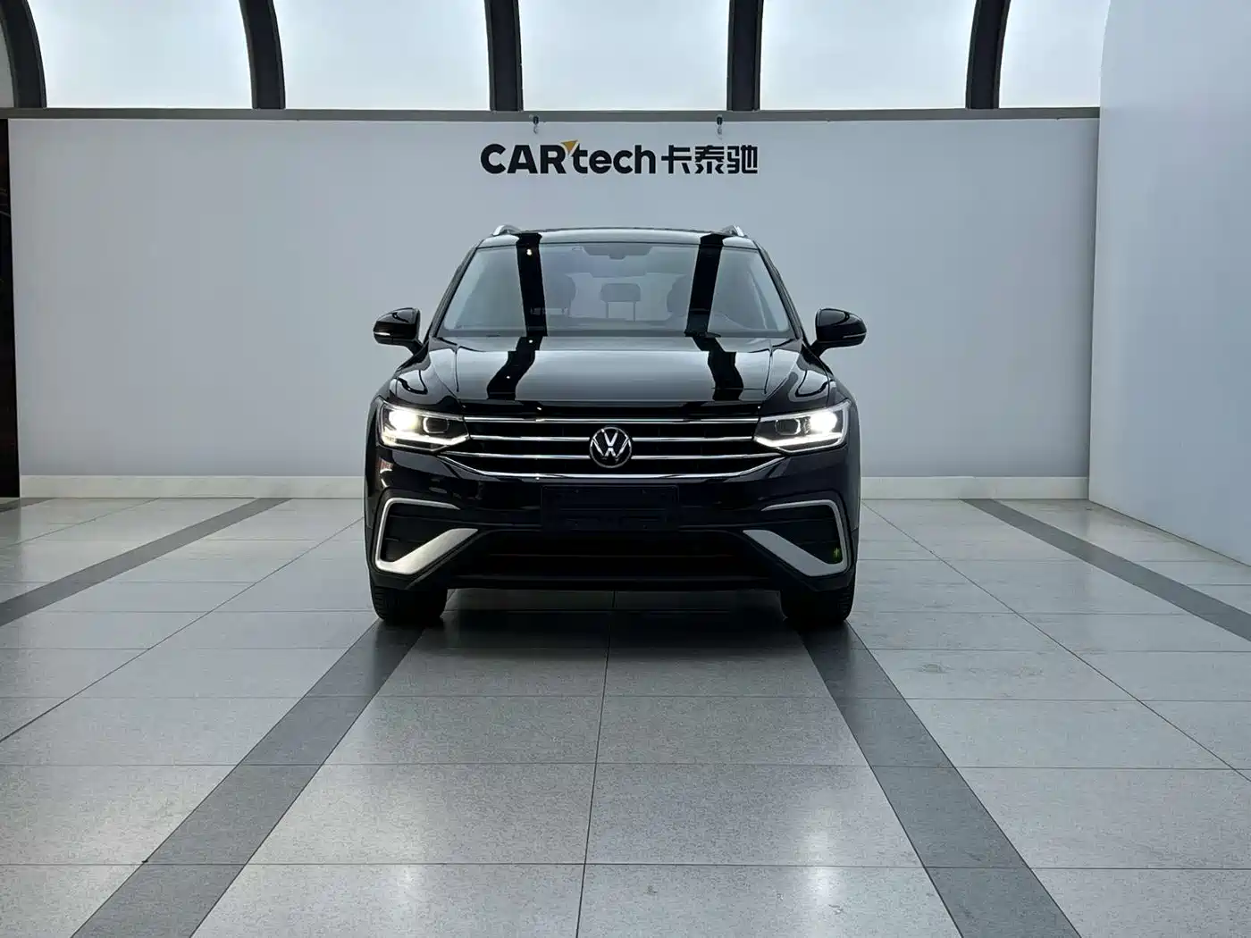 Volkswagen Tiguan L 2023 280TSI 2WD Trend Limited Edition фото 23