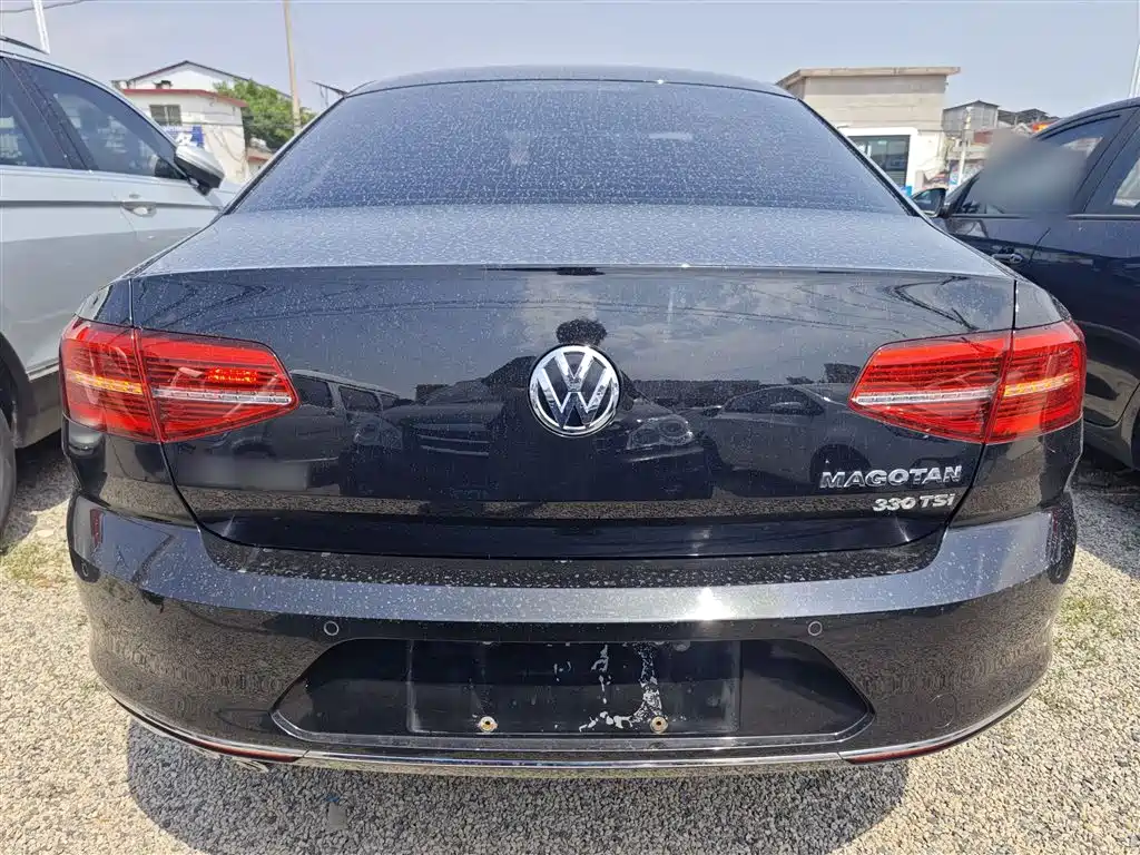 Volkswagen Magotan 2018 330TSI DSG Leading фото 6