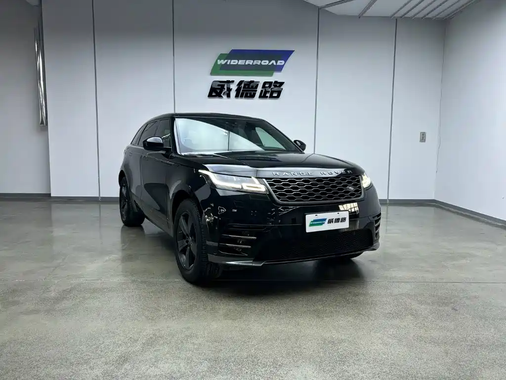 Фото 3 - Land Rover Range Rover Velar