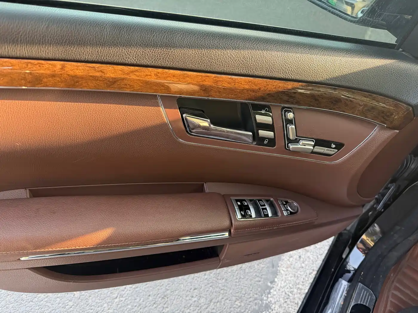 Mercedes-Benz S-Class 2012 S 300 L Luxury Grand Edition фото 4