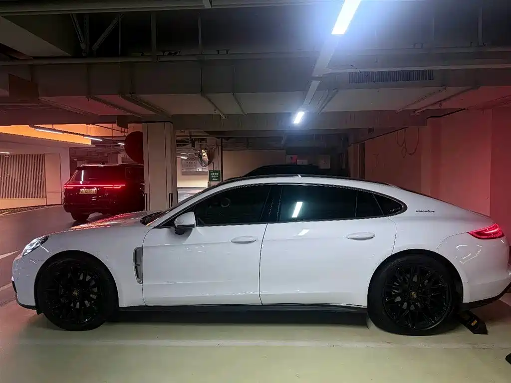 Porsche Panamera 2019 Panamera Executive Long Wheelbase 2.9T фото 5