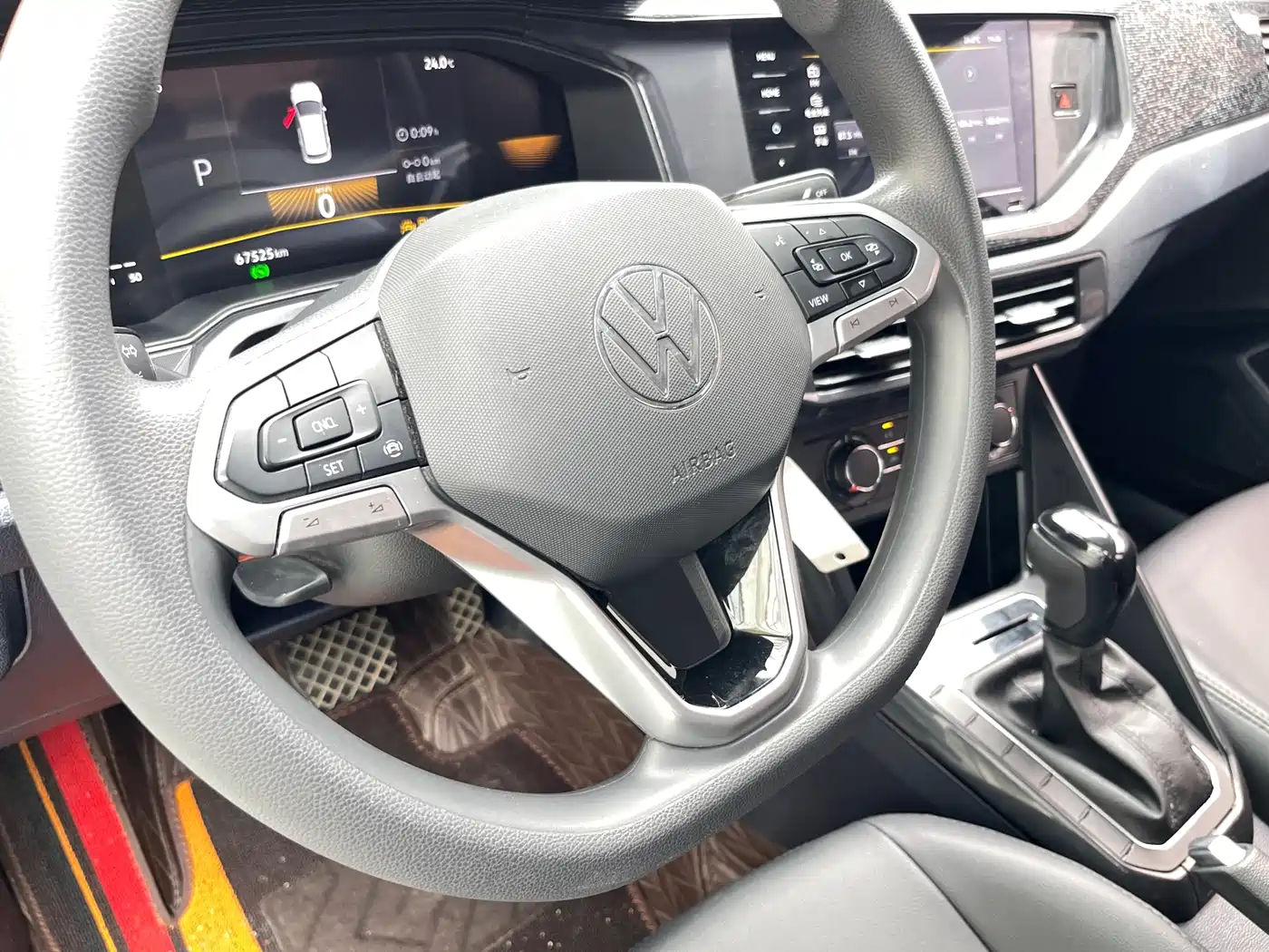 Volkswagen Lavida 2023 New Sharp 1.5L Auto Aspiration Edition фото 15
