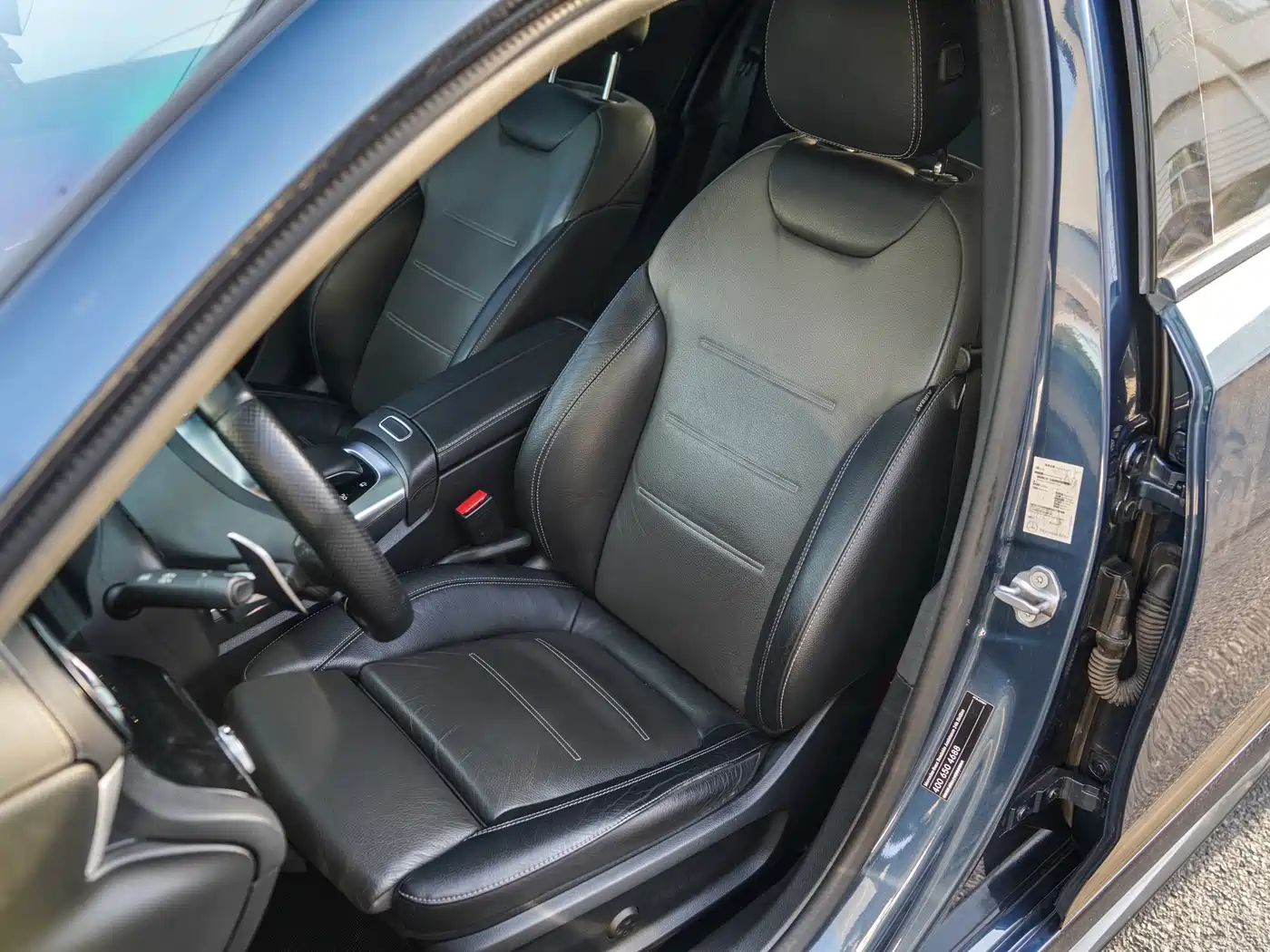 Mercedes-Benz A-Class AMG 2019 AMG A 35 L 4MATIC фото 15