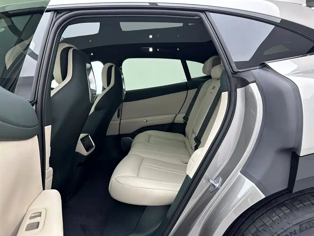 XIAOMI CAR XIAOMI YU7