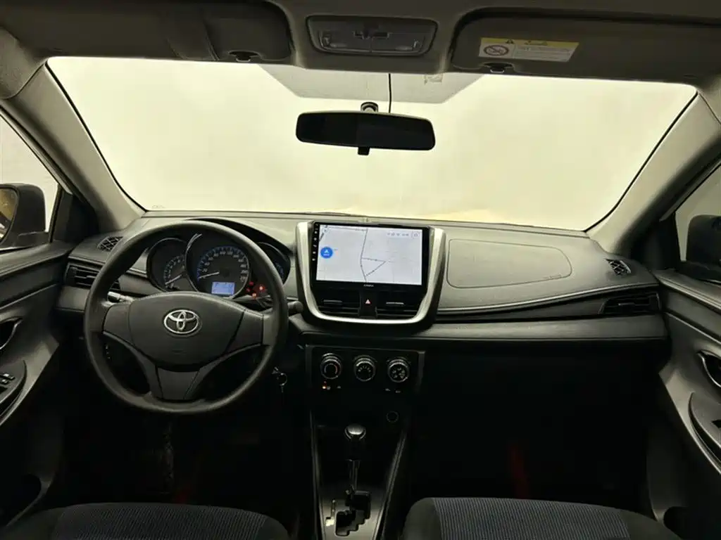 Toyota YARiS L Zhi Xiang 2018 1.5E CVT Champion Limited Edition фото 9