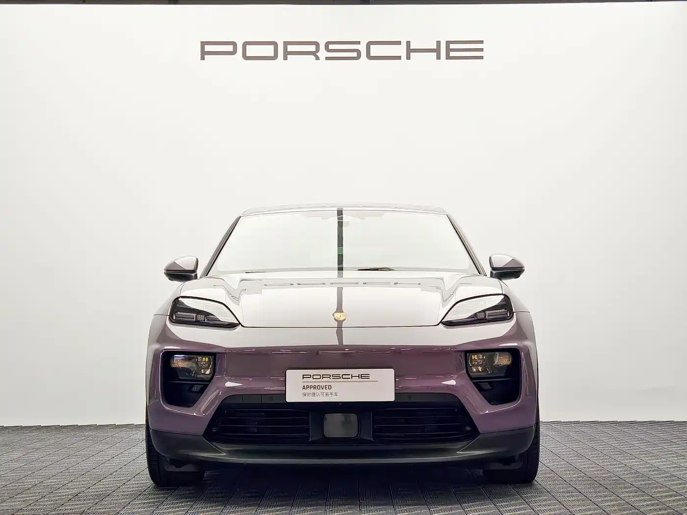 Porsche Macan EV 2024 Macan 4 фото 2