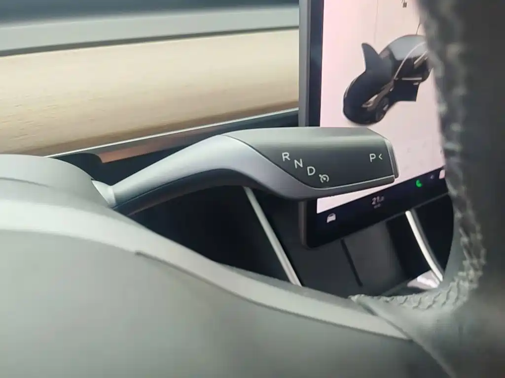 Tesla Model 3 2020 2020 Facelift Standard Range RWD Upgrade