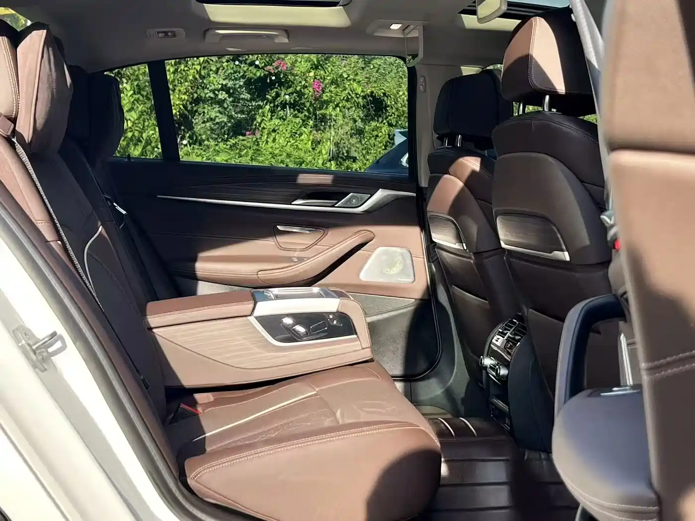 Фото 8 - BMW 5 Series