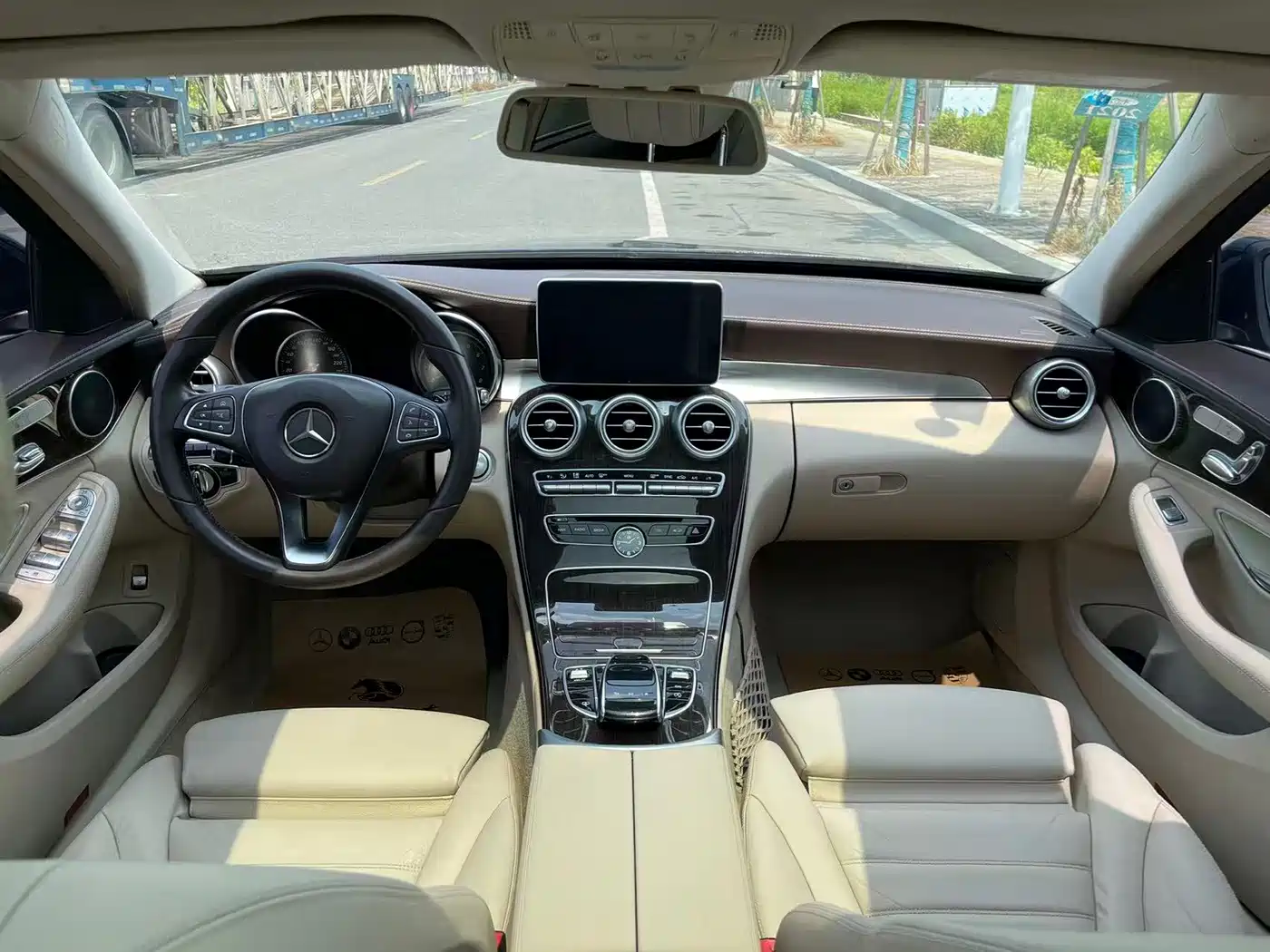 Mercedes-Benz C-Class 2015 C 260 L фото 22