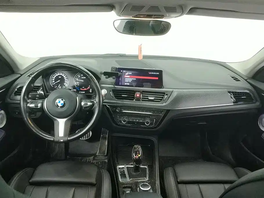 BMW 1 Series 2021 125i M Sport Black Night Edition фото 12