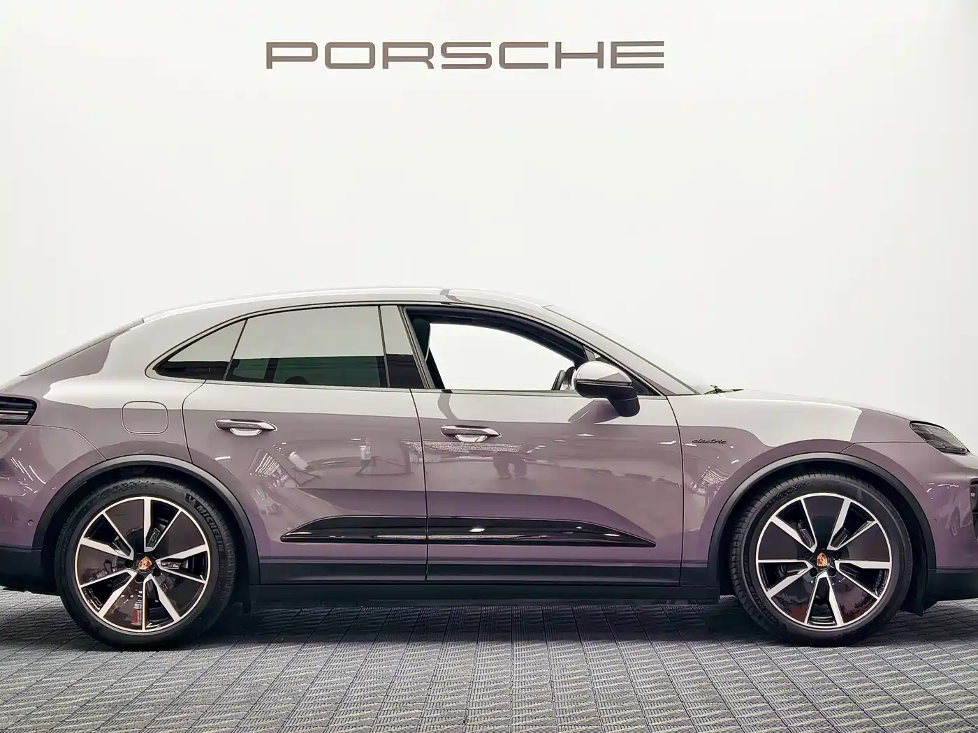 Porsche Macan EV 2024 Macan 4 фото 6