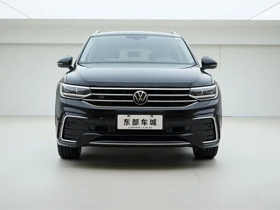 Volkswagen Tiguan L 2022 330TSI Auto 2WD R-Line Premium Edition фото 2