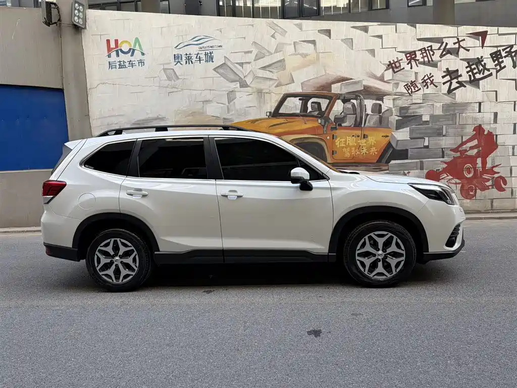 SUBARU FORESTER