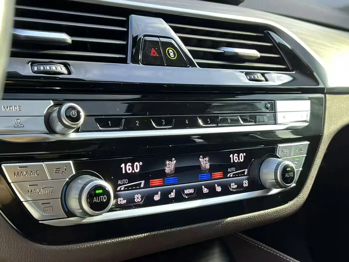 Фото 10 - BMW 5 Series