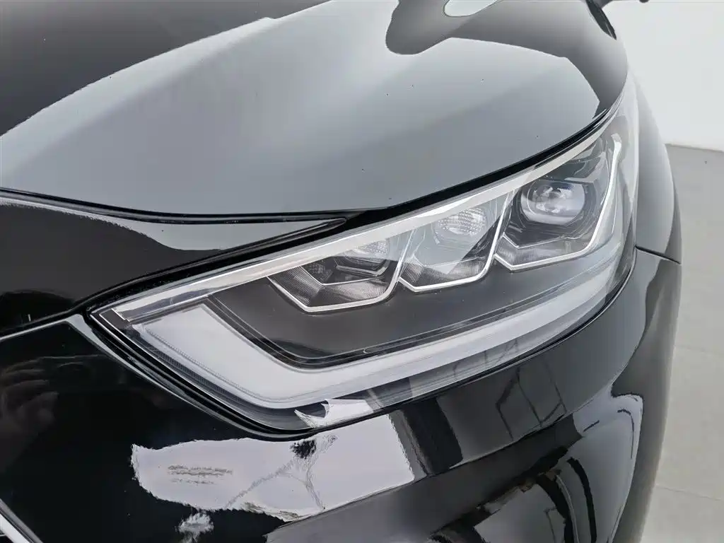 Toyota Highlander 2023 2.5L Smart Hybrid Dual Engine AWD Premium 7-Seater фото 7