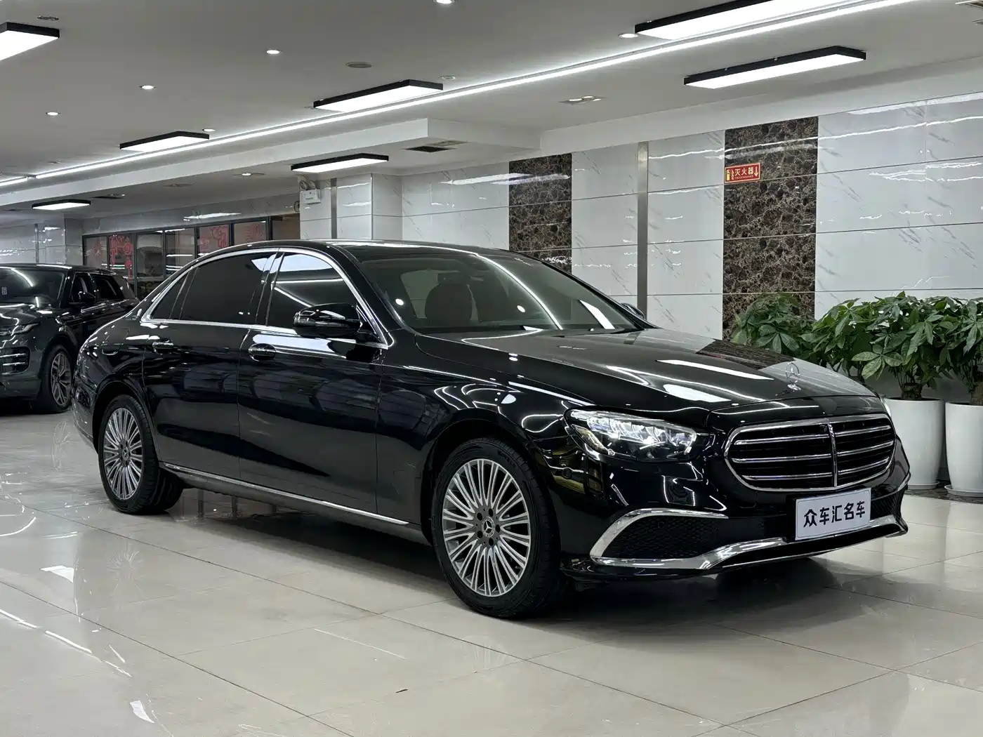 Mercedes-Benz E-Class 2022 Facelift E 300 L Luxury Style фото 3