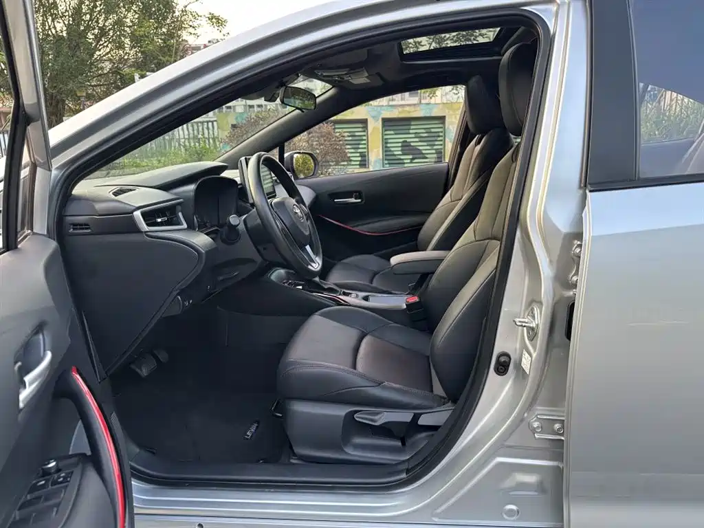 Toyota Levin 2021 Dual Engine 1.8H E-CVT Sport фото 10