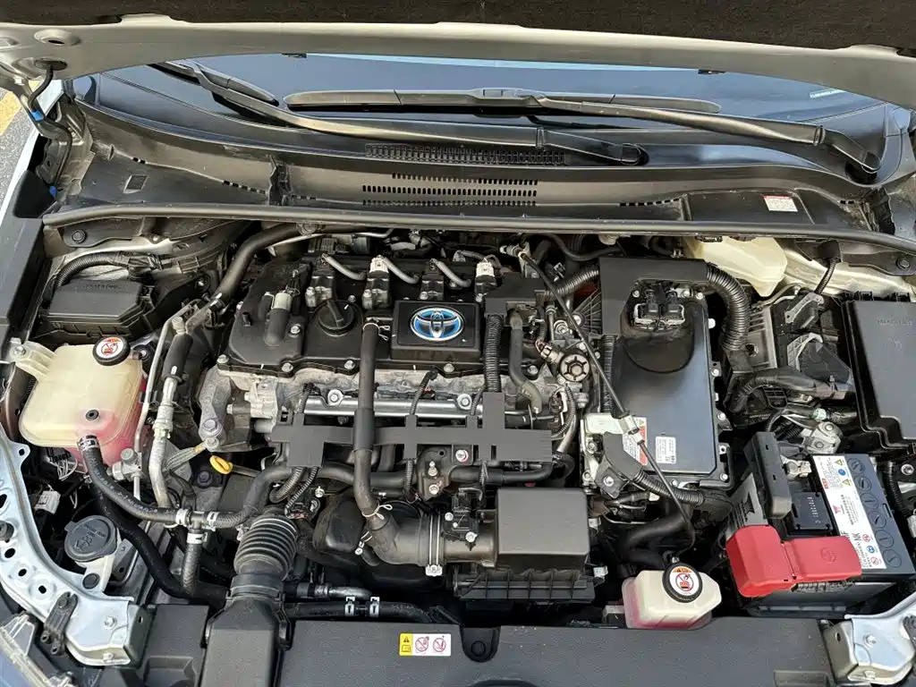 Toyota Levin 2021 Dual Engine 1.8H E-CVT Sport фото 16