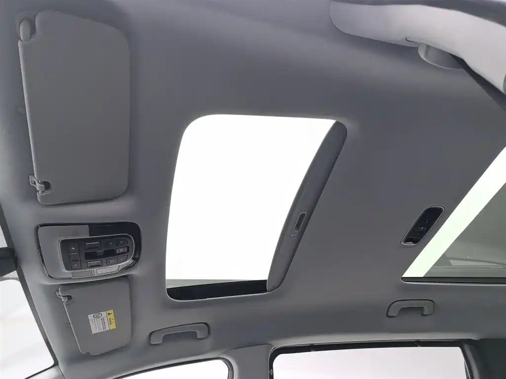 Hyundai Kustu 2024 270TGDi LUX Premium Edition фото 14