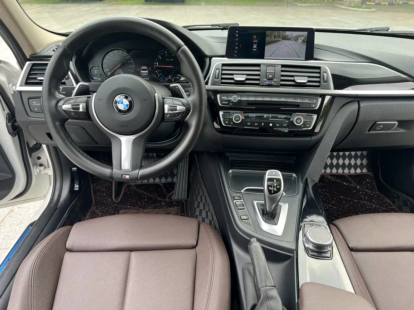 BMW 3 Series 2018 320Li Leading M Sport Package фото 13