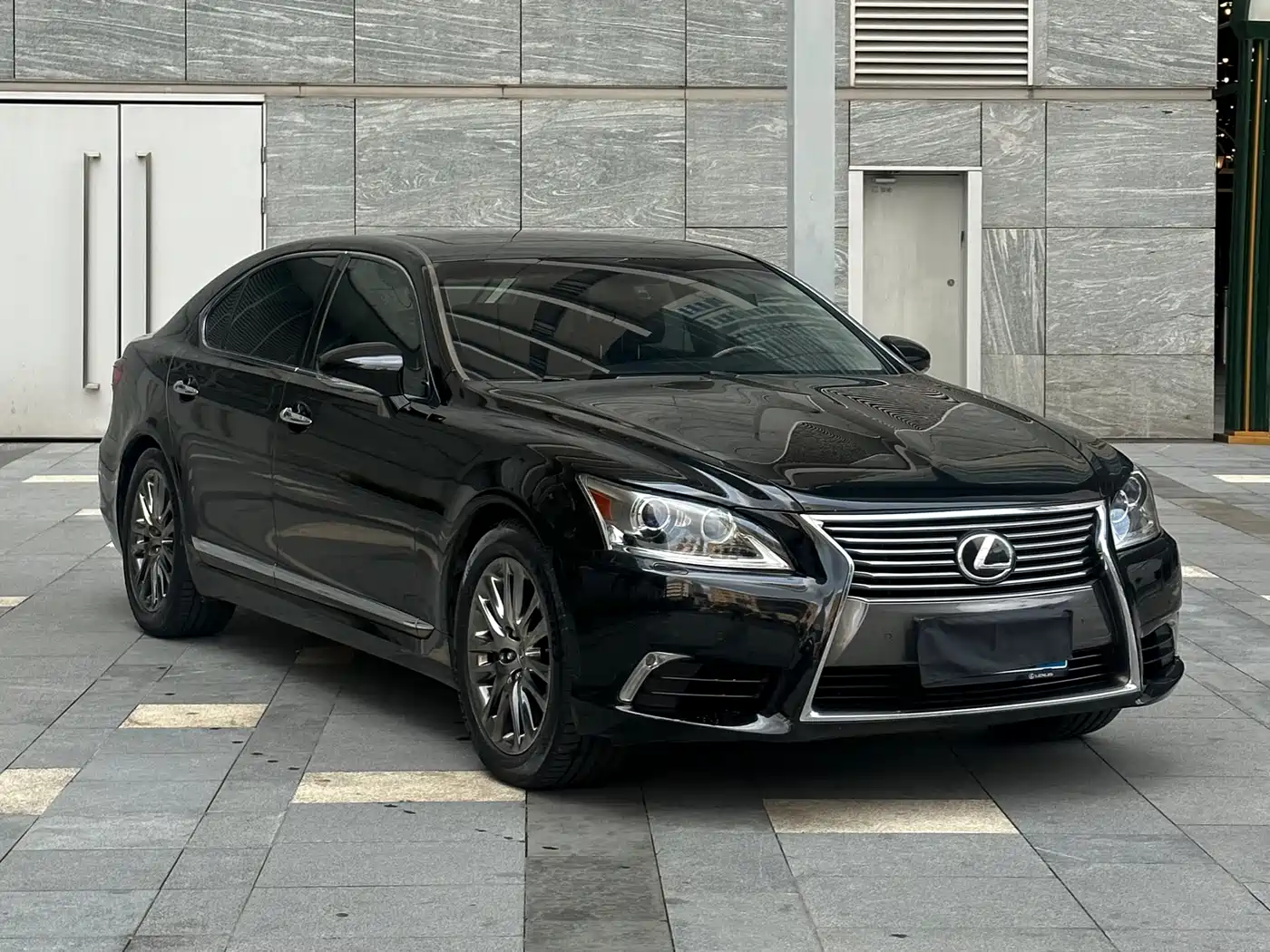 Lexus LS 2013 460L Luxury Edition фото 12