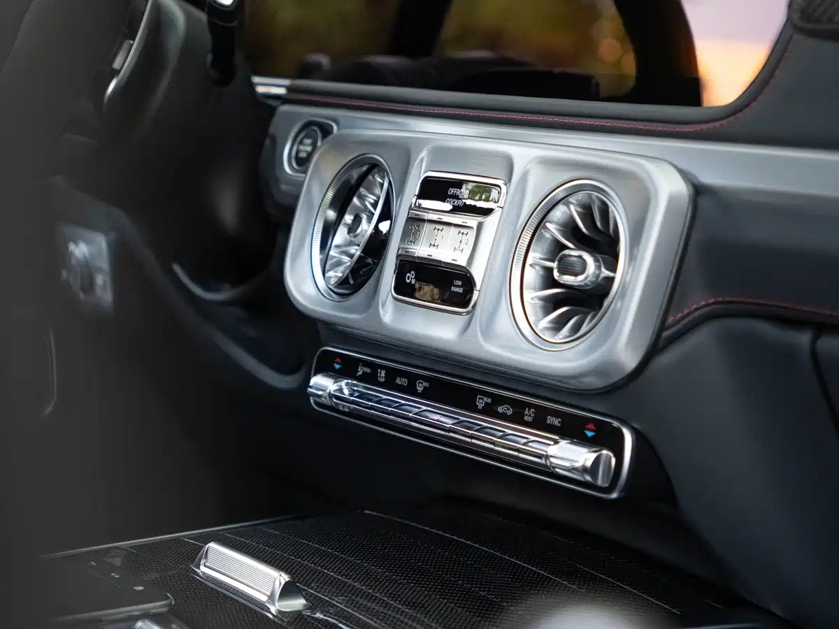 Mercedes-Benz G-Class 2025 G 500 фото 23