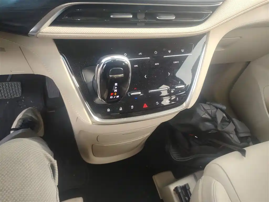 Buick GL8 2022 ES Landmark 653T Premium фото 14