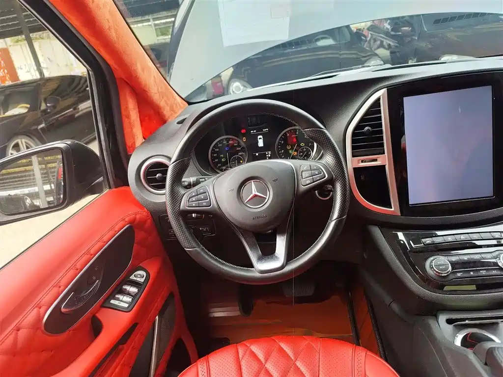 Mercedes-Benz Vito 2020 2.0T Business Edition (7-seater) фото 11