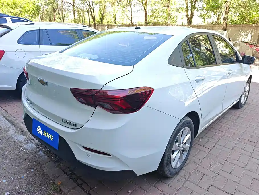 Chevrolet Cavalier 2021 325T Auto Joy Edition фото 3