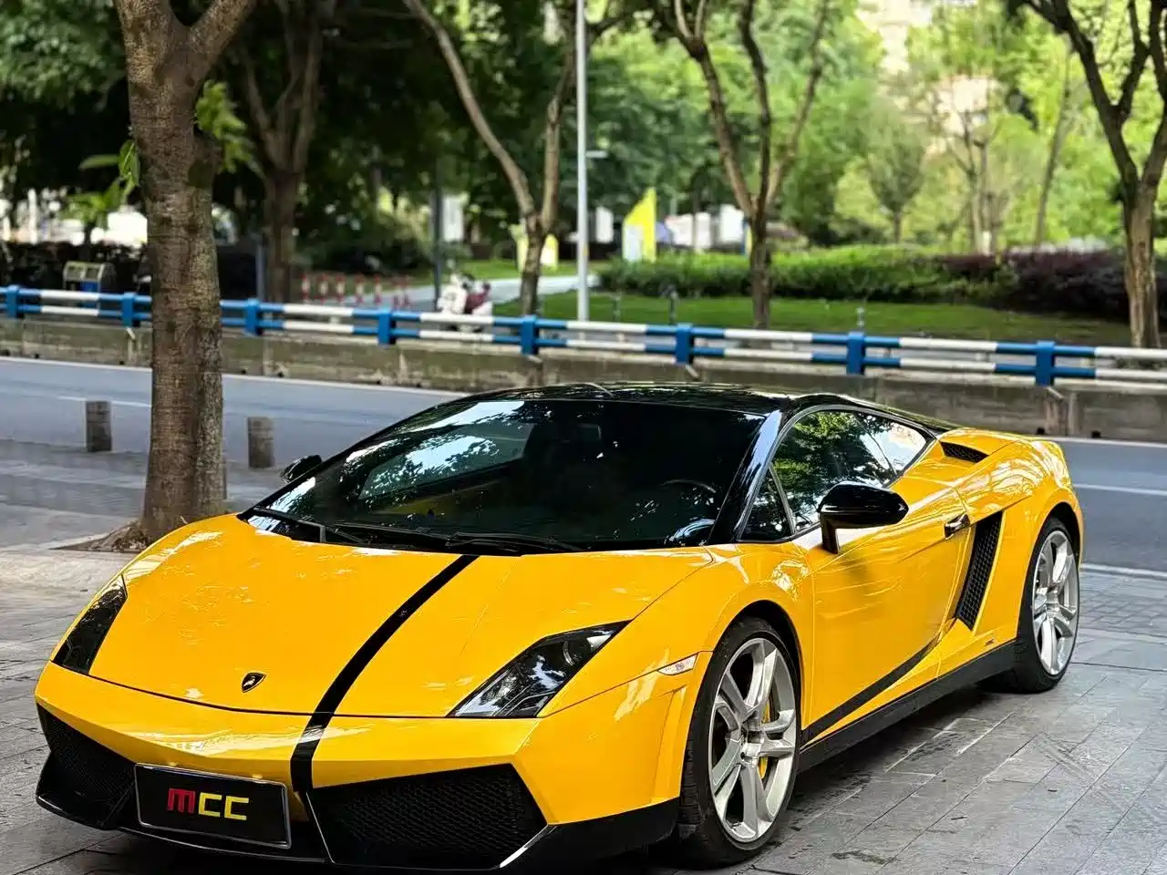 Lamborghini Gallardo 2011 LP 550-2 Tricolore